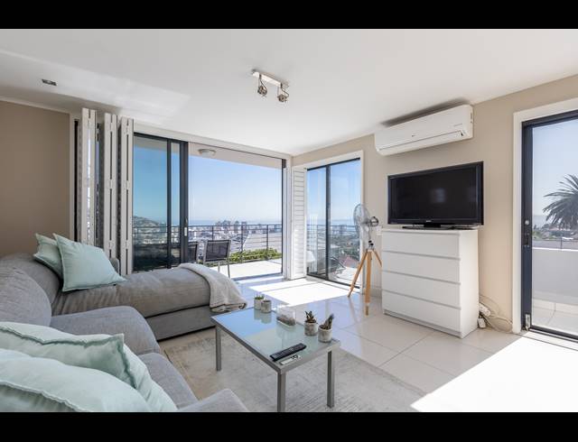 2 BEDROOM APARTMENT FOR SALE IN VREDEHOEK